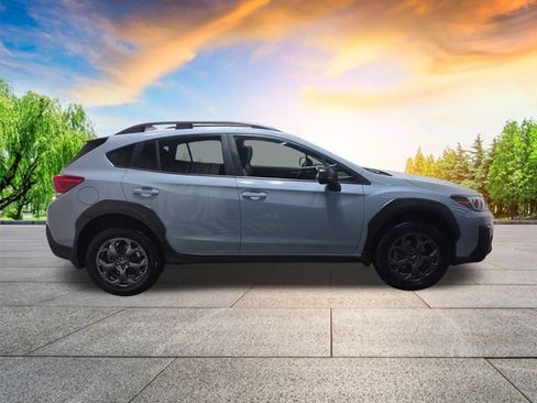 Used 2021 Subaru Crosstrek 2.5i Sport w/ Moonroof Package image 3