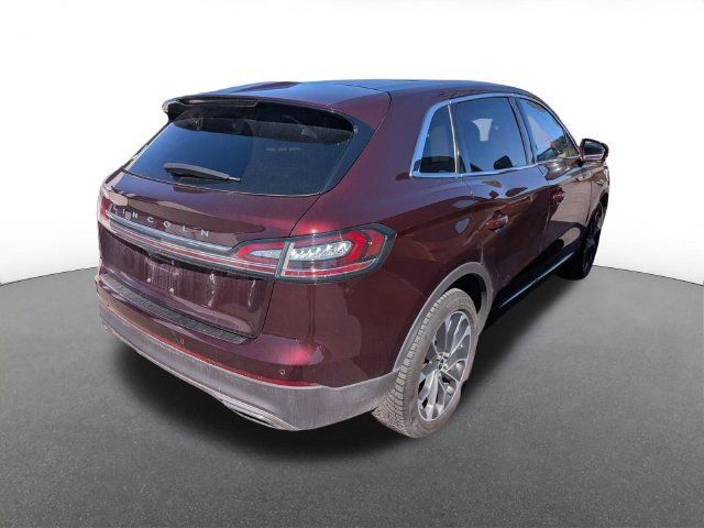 Used 2023 Lincoln Nautilus Reserve w/ Luxury Package AWD/4WD image 5