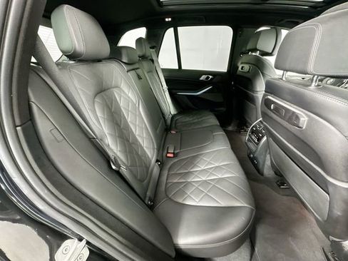 Used 2024 BMW X5 xDrive40i AWD/4WD image 29