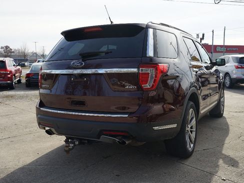 Used 2018 Ford Explorer Limited w/ Equipment Group 301A image 5