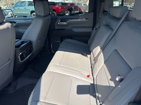 Used 2026 Chevrolet Silverado 1500 LTZ AWD/4WD image 19