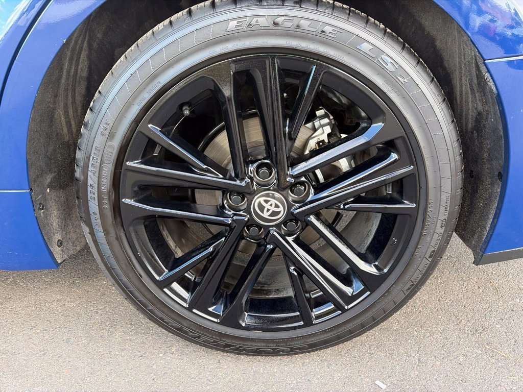 Used 2025 Toyota Camry SE FWD image 32
