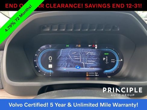 Certified 2025 Volvo XC90 T8 Core image 22