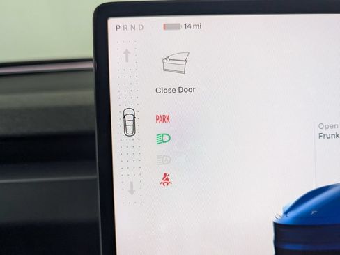 Used 2024 Tesla Model 3 Long Range RWD image 19