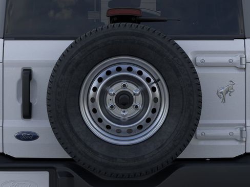 New 2025 Ford Bronco 4-Door image 24