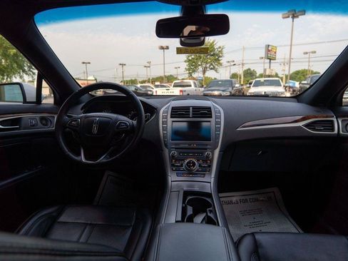 Used 2020 Lincoln MKZ Reserve w/ Elements Package AWD/4WD image 15