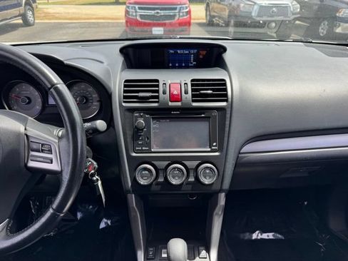 Used 2014 Subaru Forester 2.5i Limited AWD/4WD image 2