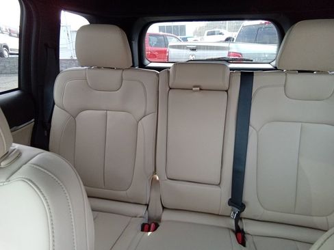 New 2026 Jeep Grand Cherokee Limited w/ Limited Altitude Package AWD/4WD image 25