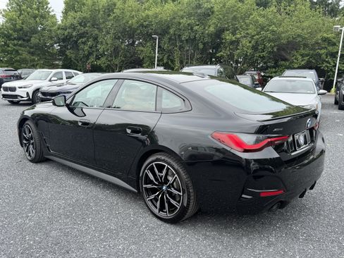 Used 2026 BMW 430i xDrive w/ M Sport Package AWD/4WD image 6