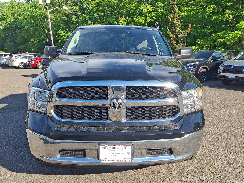 Used 2024 RAM 1500 Classic SLT AWD/4WD image 8