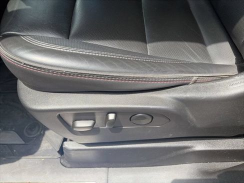 Used 2021 Chevrolet Tahoe RST AWD/4WD image 18