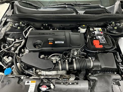 Used 2018 Honda Accord EX-L image 31