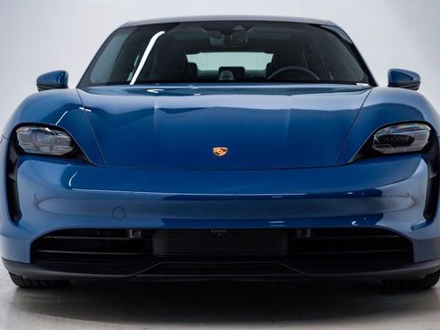 Used 2022 Porsche Taycan 4S image 5