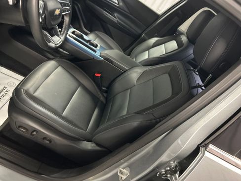 Used 2024 Chevrolet Equinox EV LT image 12