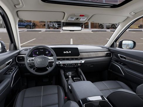 New 2025 Kia Telluride EX w/ EX Captain's Chair Package image 14