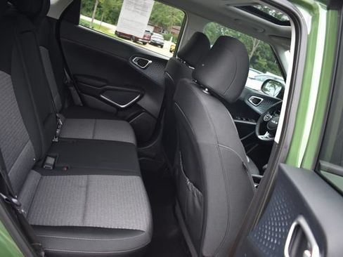 Used 2023 Kia Soul EX FWD image 14