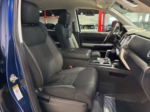 Used 2014 Toyota Tundra SR5 w/ TRD Off Road Package AWD/4WD image 39