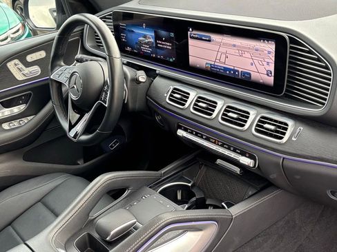 Used 2025 Mercedes-Benz GLE 450 4MATIC image 29