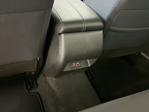 Used 2023 Nissan Altima 2.5 SV FWD image 27