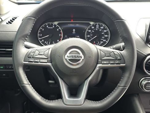 Used 2020 Nissan Sentra SV image 10