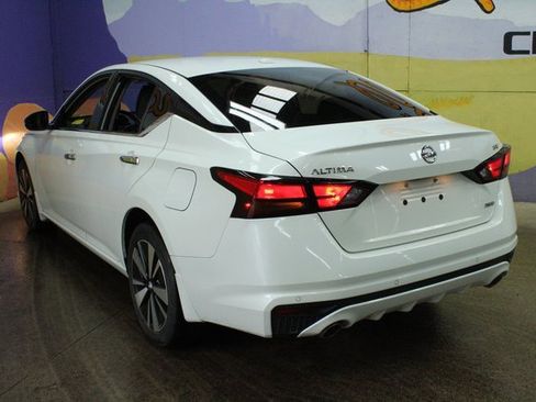 Used 2020 Nissan Altima 2.5 SV image 6