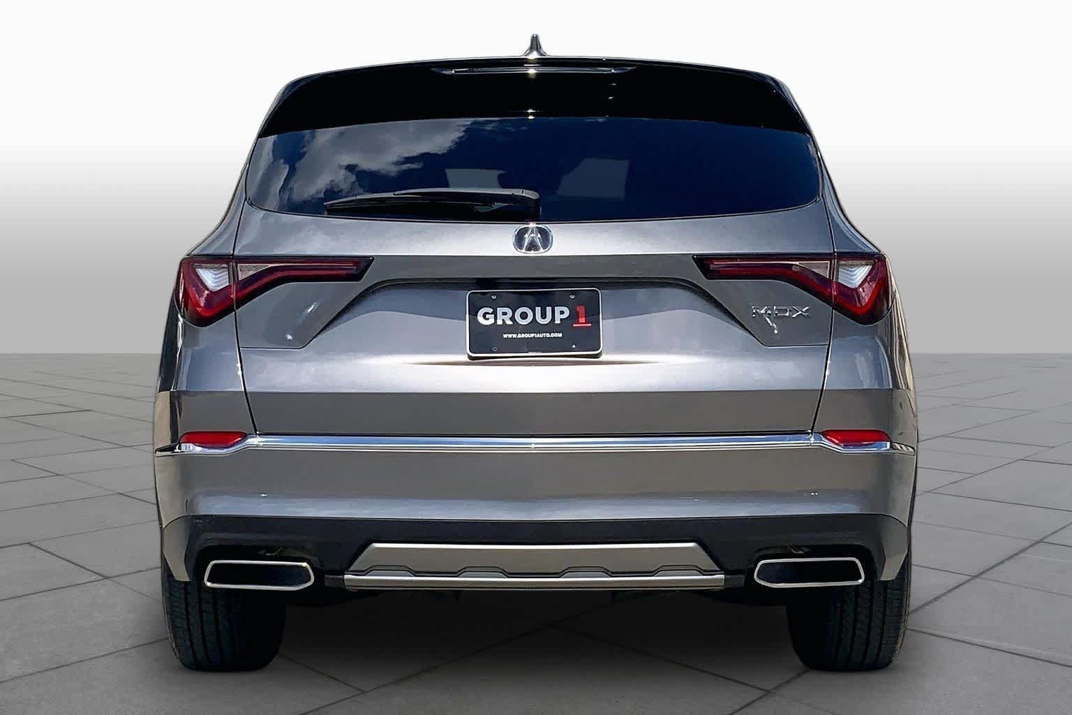 Used 2025 Acura MDX FWD image 5