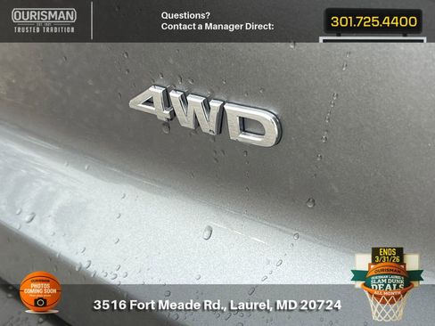 Used 2025 Nissan Pathfinder SV w/ SV Premium Package image 22