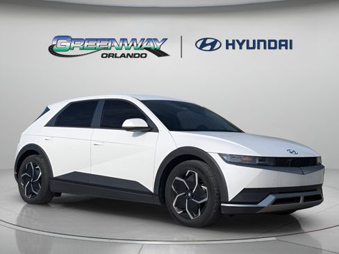 Used 2022 Hyundai Ioniq 5 SEL w/ Cargo Package RWD image 2