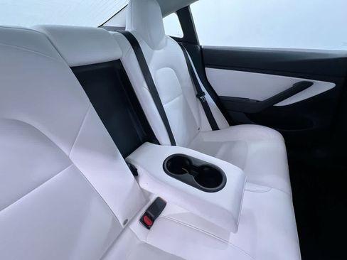 Used 2020 Tesla Model 3 Long Range AWD/4WD image 36