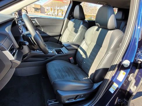 Used 2024 Mitsubishi Outlander SE image 10