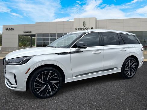 New 2025 Lincoln Aviator Black Label image 7