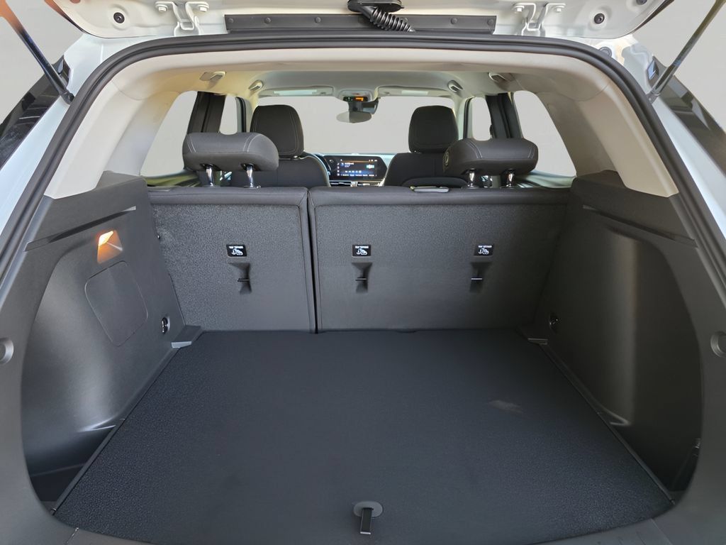 New 2026 Chevrolet TrailBlazer LT w/ LT Cold Weather Package FWD image 7