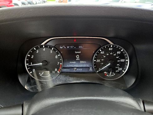 Used 2022 Nissan Frontier SV image 16