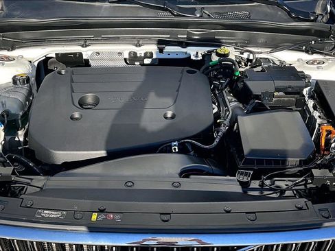 Used 2023 Volvo XC40 B5 Plus w/ Protection Package image 12