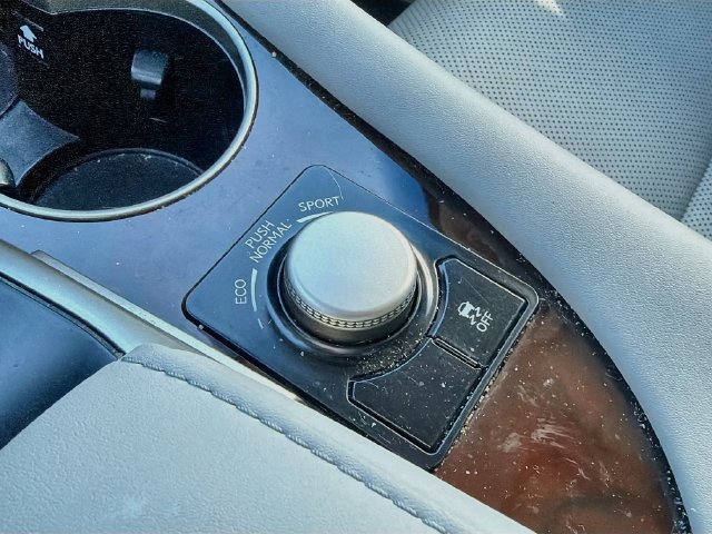Used 2018 Lexus RX 350 FWD w/ Premium Package image 29