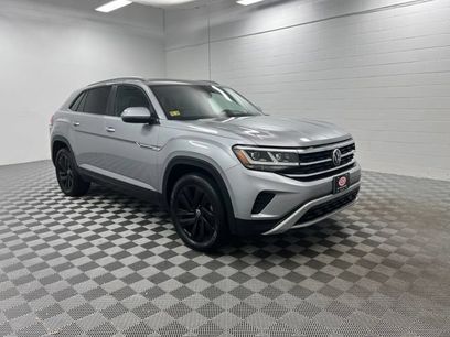 Used 2022 Volkswagen Atlas Cross Sport SE w/ Panoramic Sunroof Package