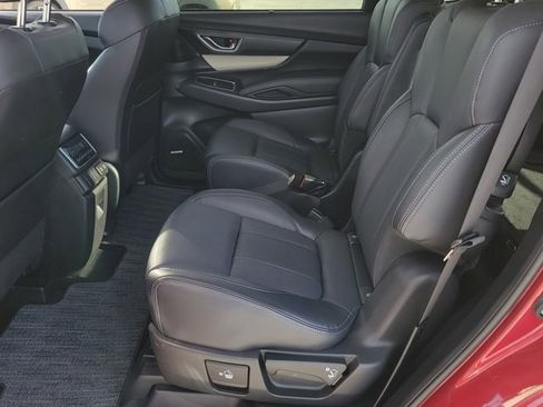 Used 2021 Subaru Ascent Limited w/ Technology Package image 8