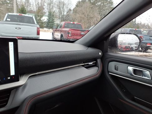New 2026 Ford Explorer ST-Line image 11