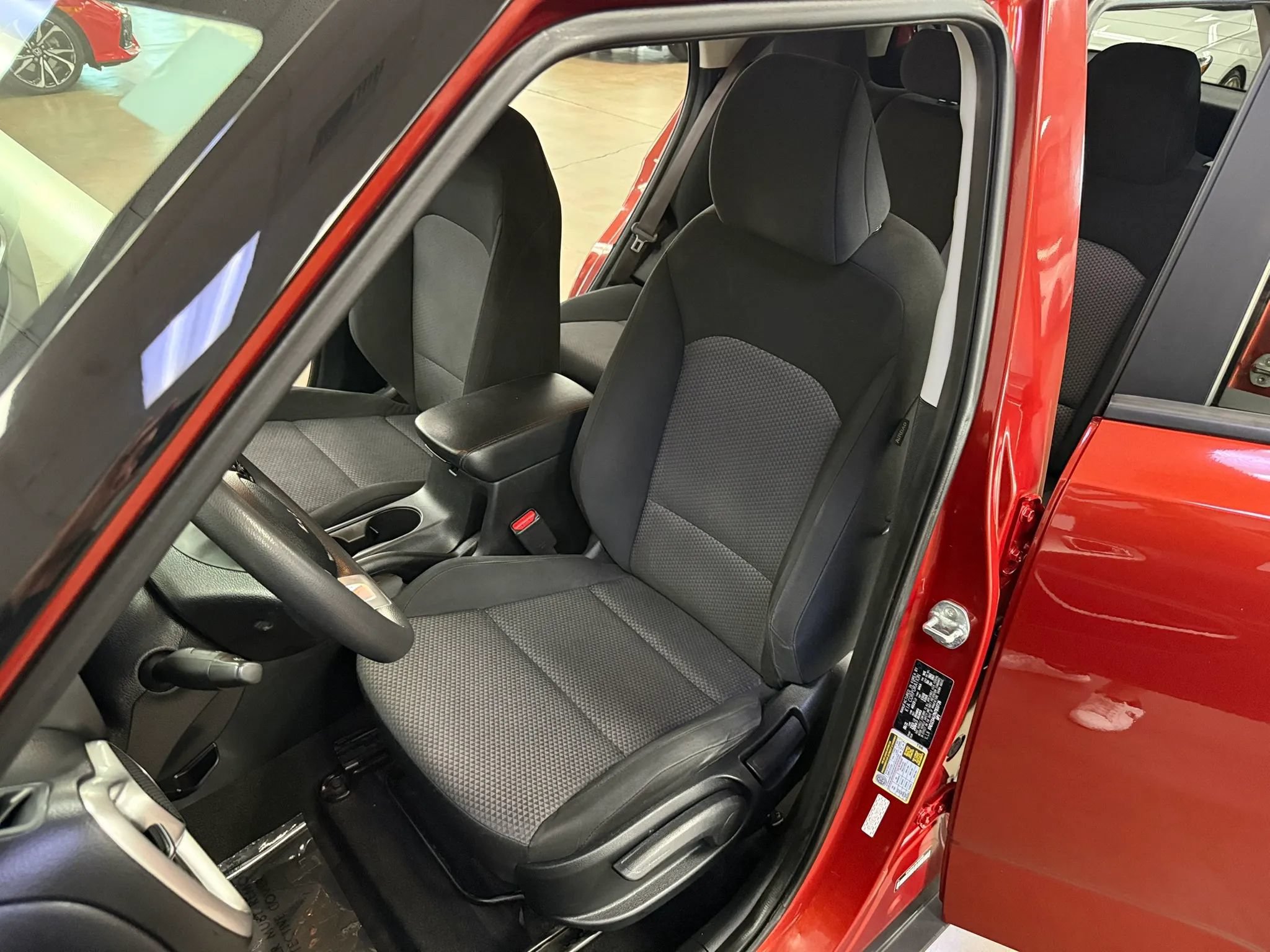 Used 2022 Kia Soul LX FWD image 8