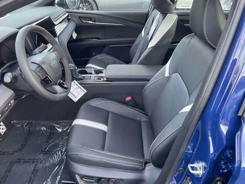 New 2026 Toyota Camry SE image 29