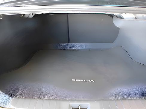 Used 2025 Nissan Sentra SV image 11