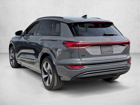 Used 2025 Audi Q6 e-tron Premium Plus w/ Premium Plus image 7