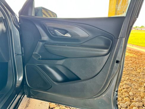 Used 2020 GMC Terrain SLT w/ Preferred Package image 25