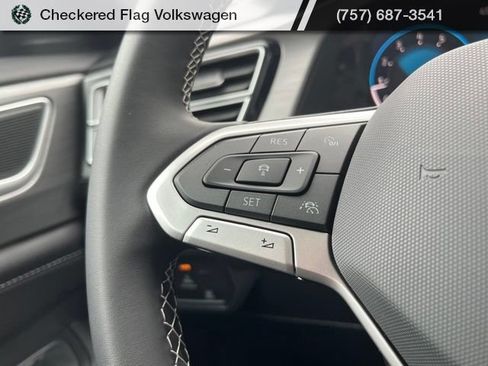 New 2026 Volkswagen Atlas Cross Sport SE AWD/4WD image 36