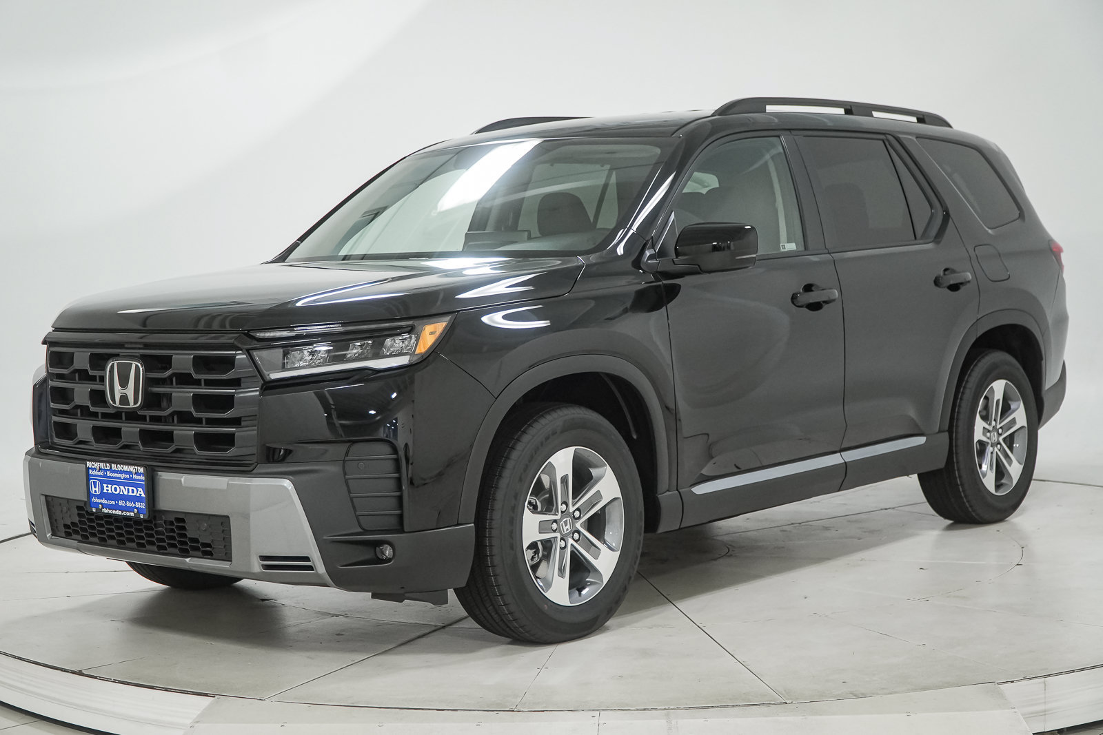 New 2026 Honda Pilot EX-L image 3
