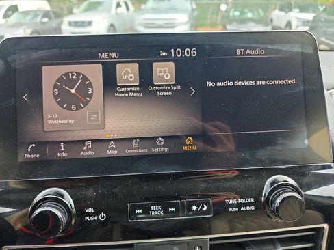 Used 2022 Nissan Armada Platinum w/ Captain's Chairs Package RWD image 30