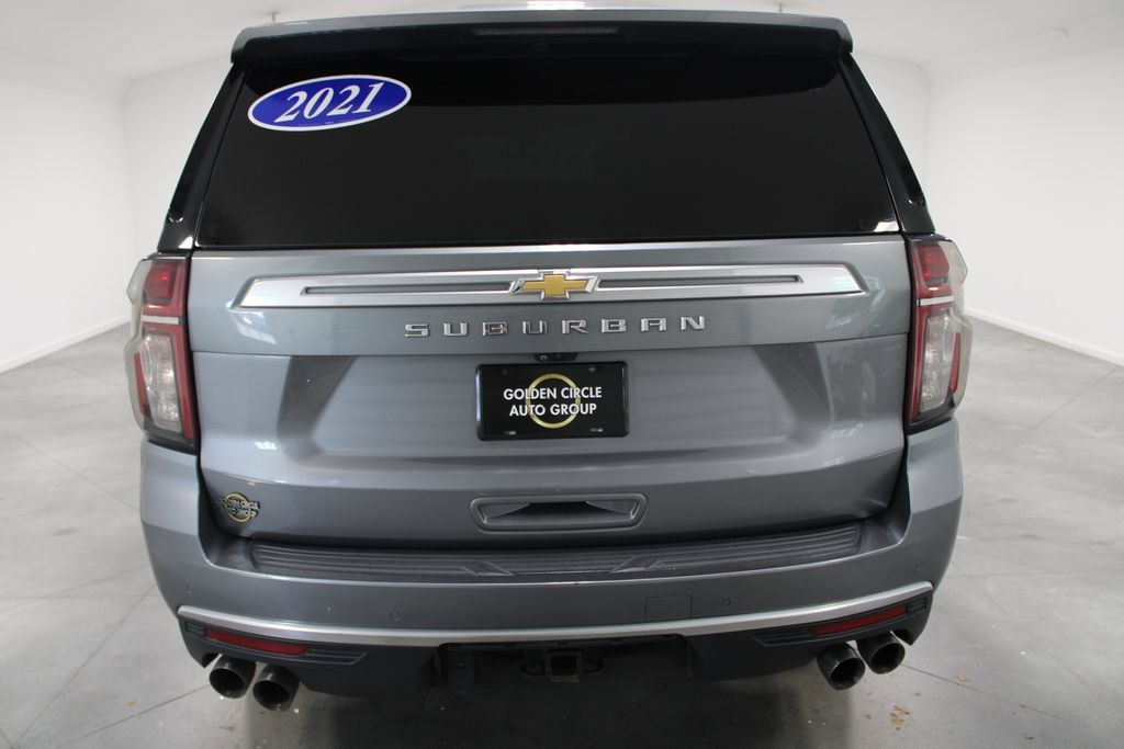 Used 2021 Chevrolet Suburban High Country RWD image 9