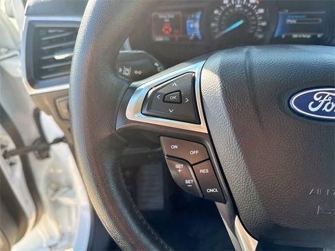 Certified 2023 Ford Edge SEL image 31