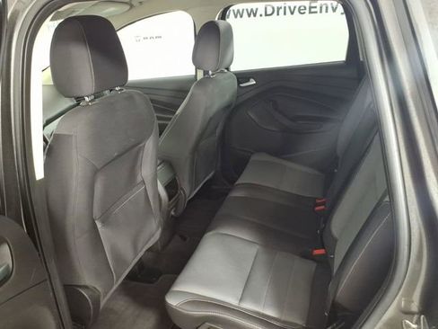 Used 2016 Ford Escape SE AWD/4WD image 9