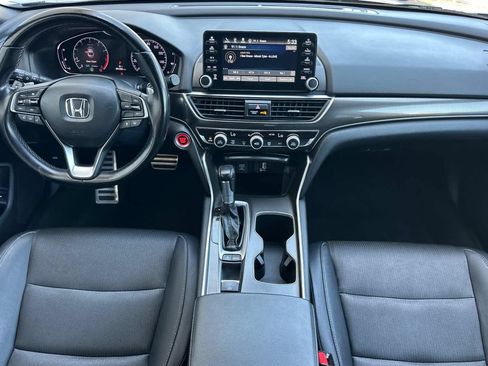Used 2020 Honda Accord Sport image 3